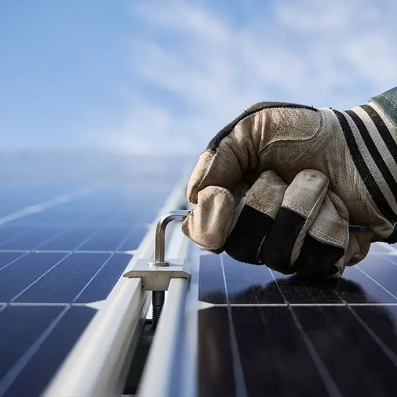 solar panels installer square small